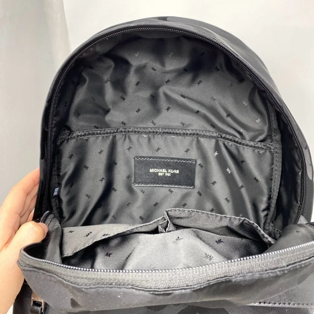 NWT Michael Kors Backpack - Picture 7 of 10